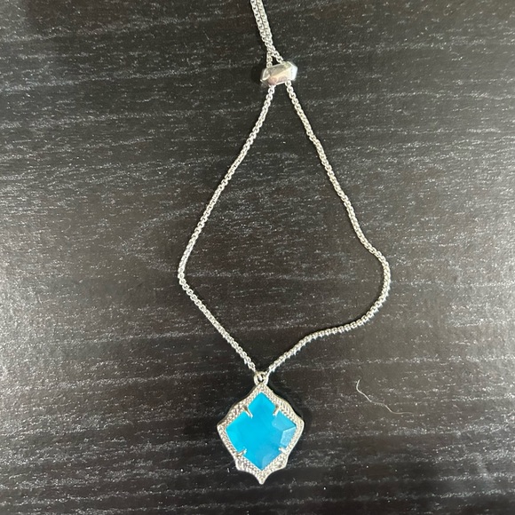 Kendra Scott Kirsten earrings with matching Kacey necklace - Picture 4 of 4